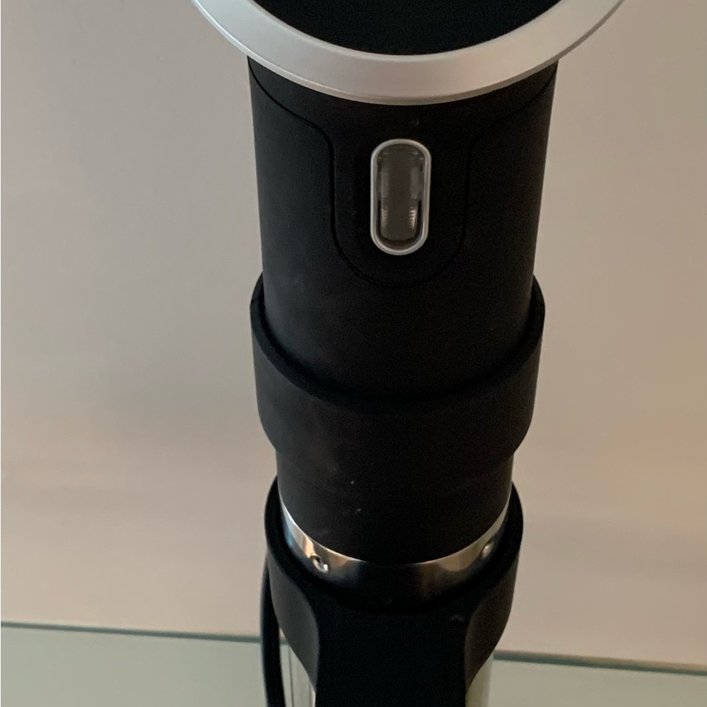 Sous Vide Anova precision cooker . - Picture 3 of 6
